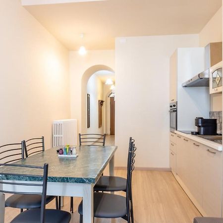 Aosta Centre Apartments - Porta Pretoria 56 Luaran gambar