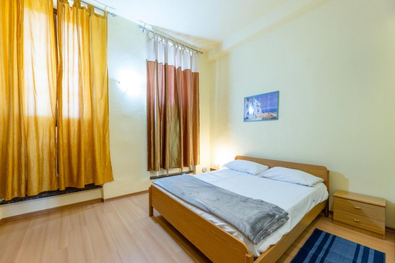 Aosta Centre Apartments - Porta Pretoria 56 Luaran gambar
