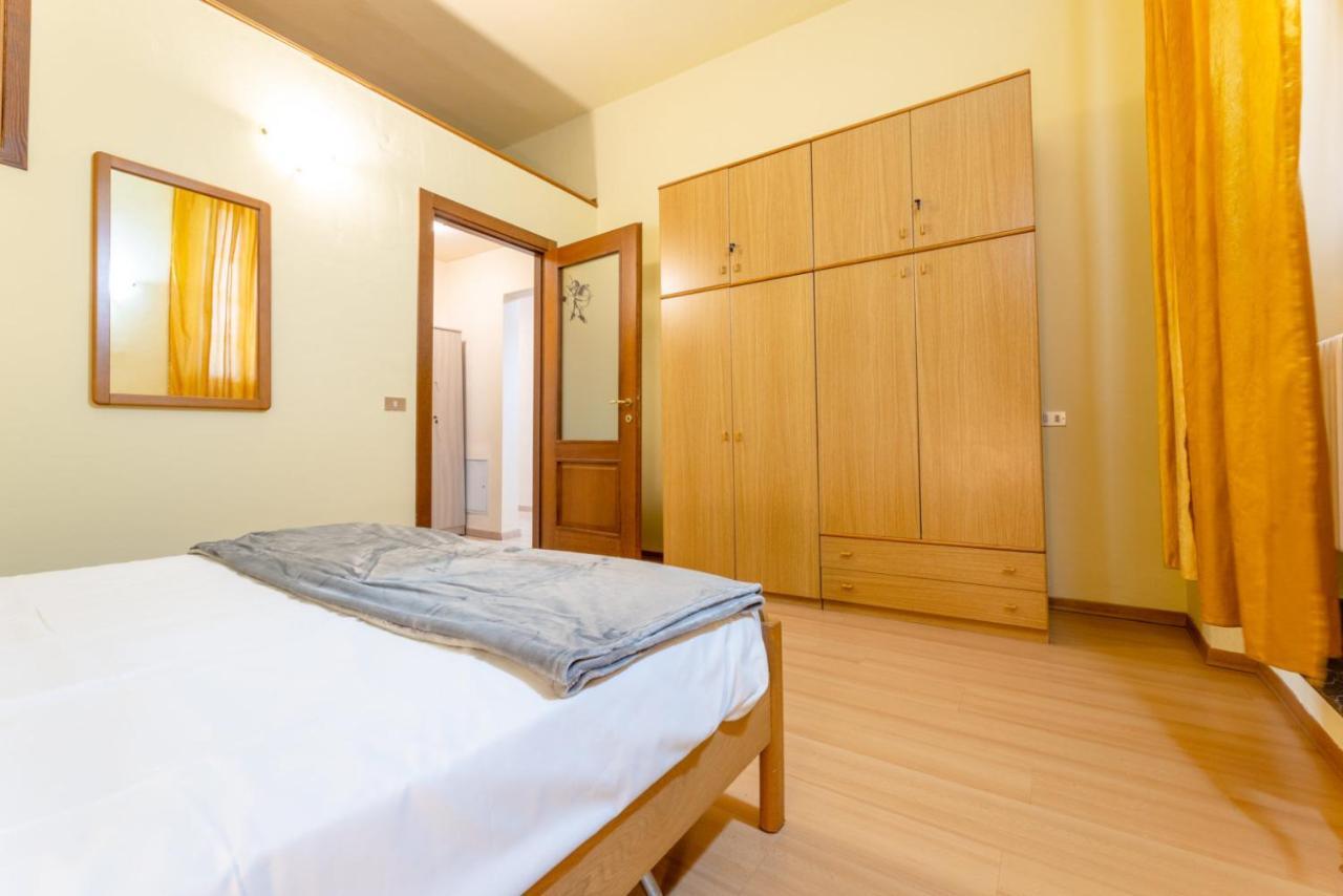 Aosta Centre Apartments - Porta Pretoria 56 Luaran gambar